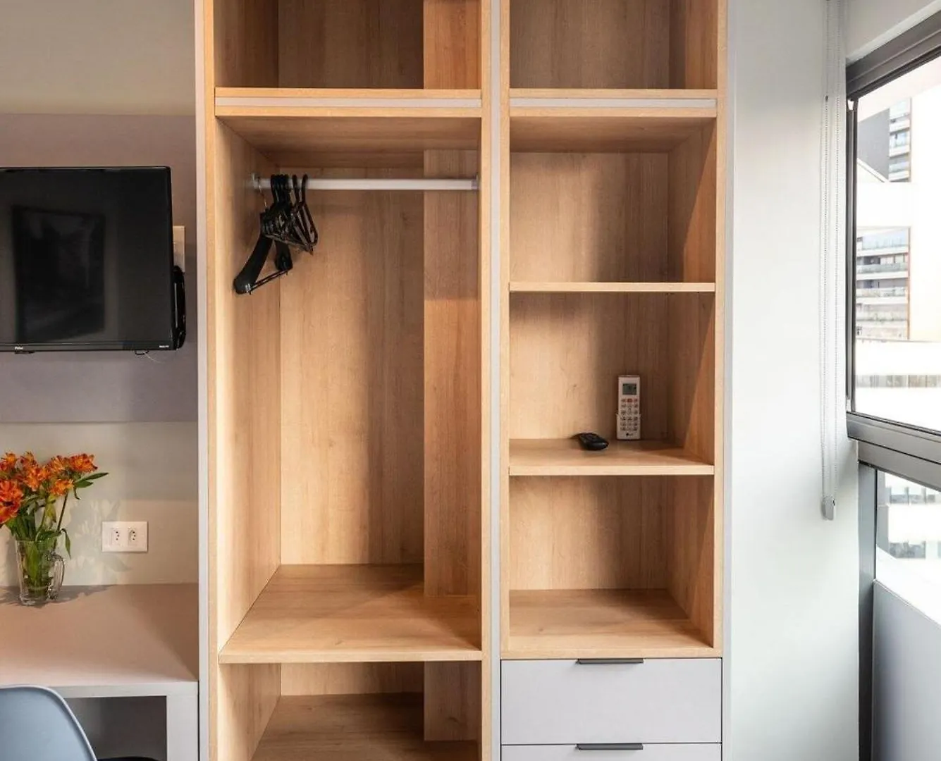 Apartamento Of4 | Novo Bhaus Oscar Freire Vista Jardins Metro São Paulo Brasil
